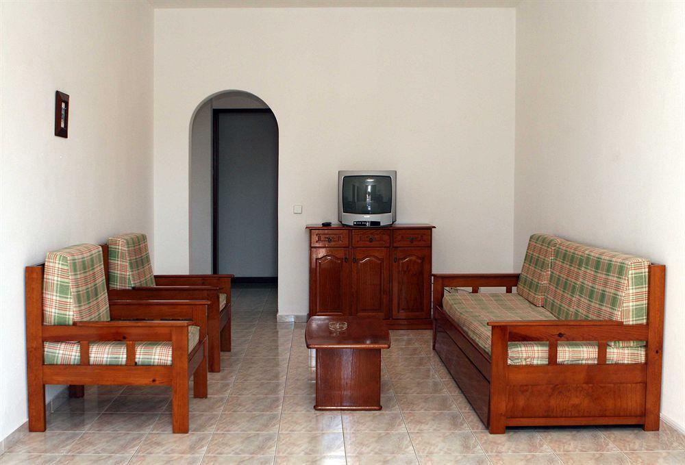 Kings Apartments Quarteira Extérieur photo