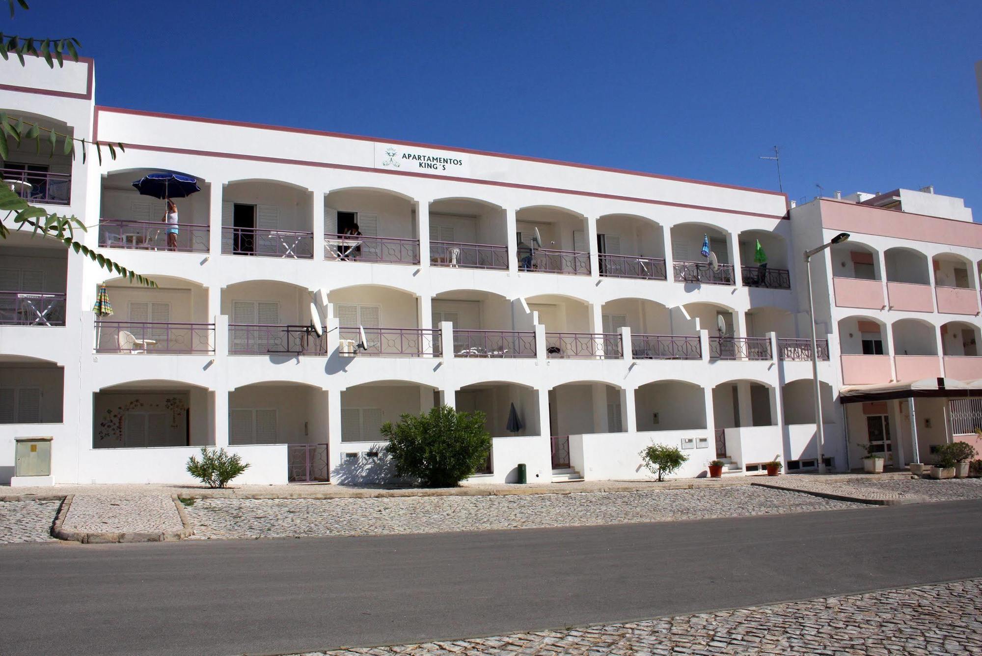 Kings Apartments Quarteira Extérieur photo